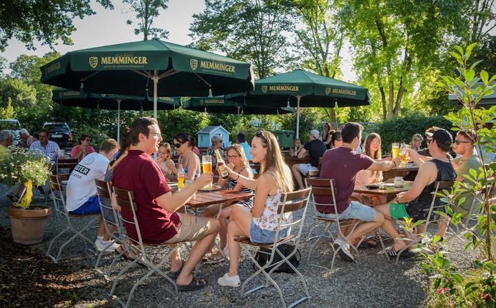 Kramer's Biergarten und Freibadgastronomie